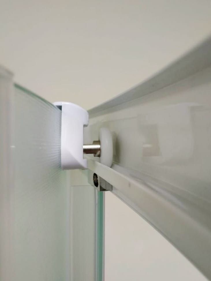 Полукруглый душевой уголок Метакам Universal (матовое стекло)