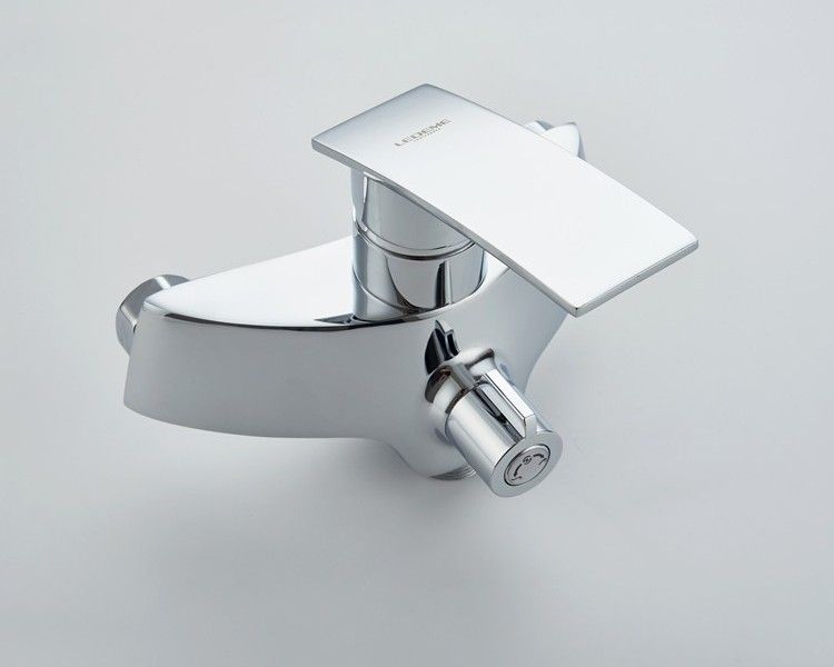 Смеситель для ванны Ledeme L2270