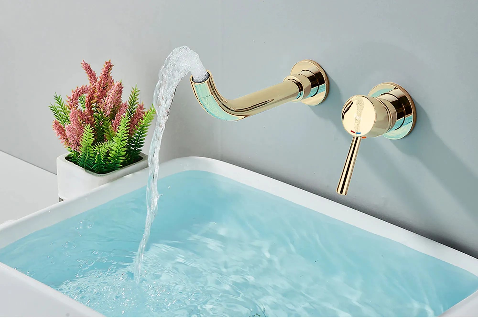 Смеситель встраиваемый Rea Lungo Long Gold, REA-B0370