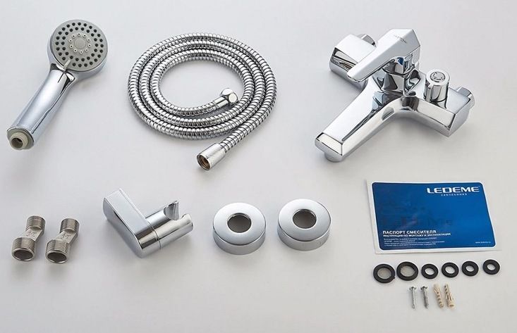 Смеситель для ванны Ledeme L3259