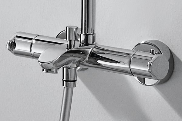 Душевая колонна со смесителем Bravat Waterfall, F639114C-A2