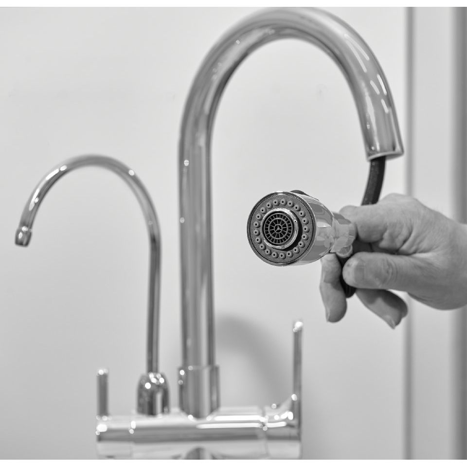 Смеситель для кухни с выжвижным изливом и для фильтрованной воды Ahti Kemi, KM803013