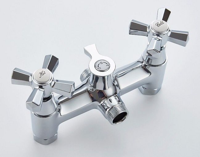 Смеситель для ванны Ledeme L2590