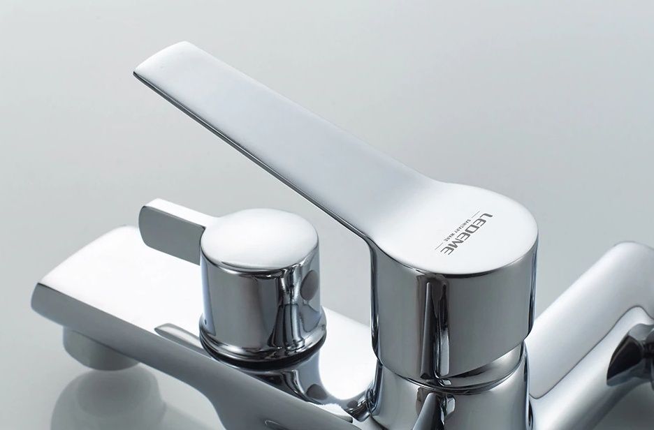 Смеситель для ванны Ledeme L3269