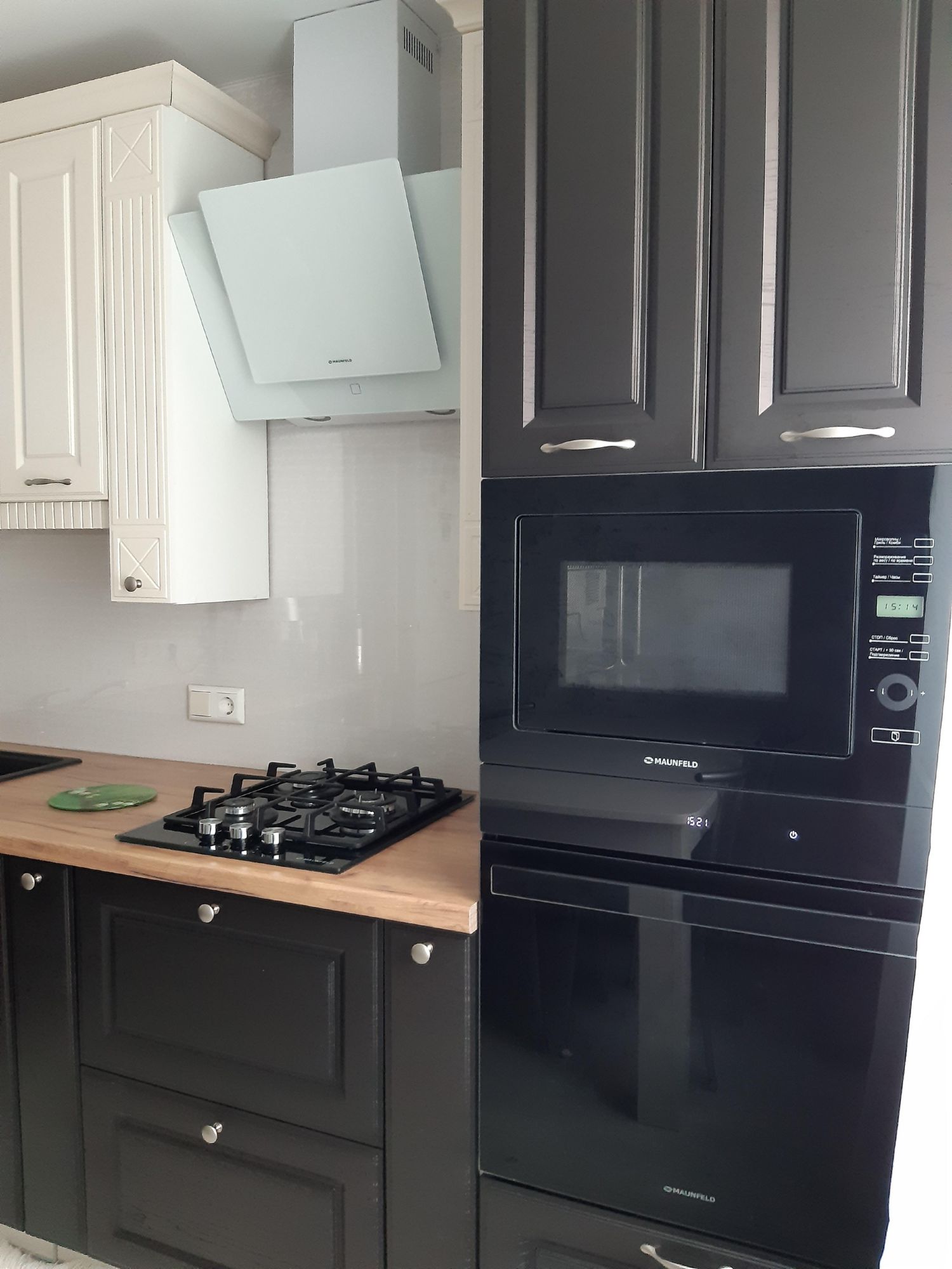 Микроволновая печь встраиваемая Maunfeld MBMO.25.7GB