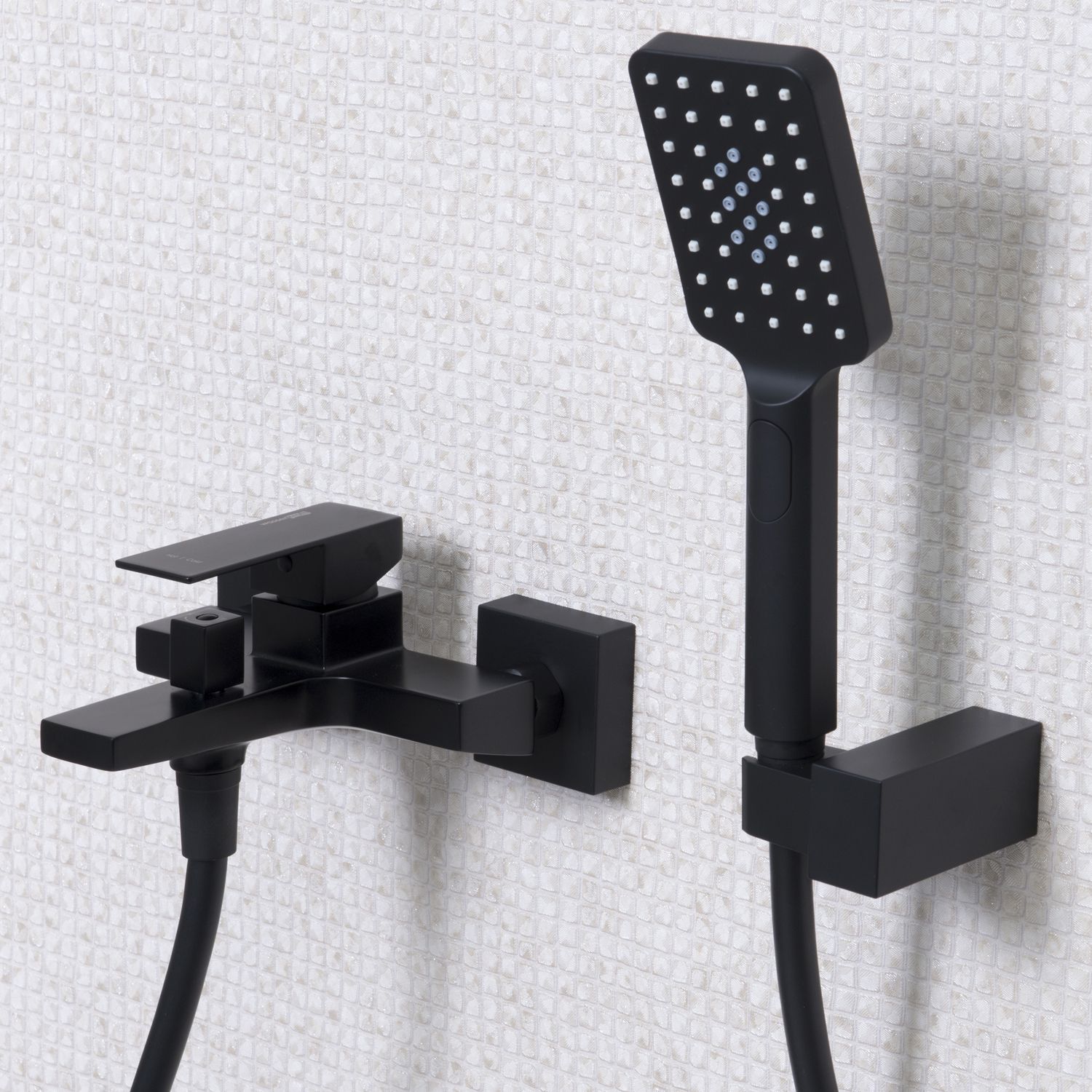 Смеситель для ванны с коротким изливом WasserKRAFT Abens, 2001