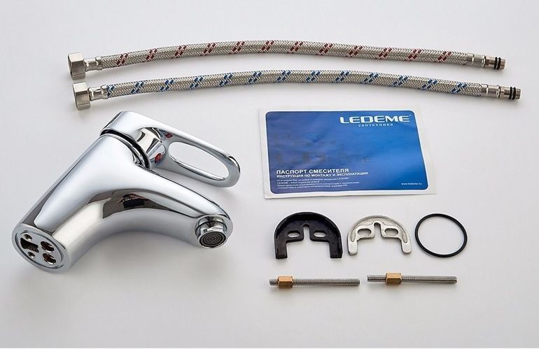 Смеситель для умывальника Ledeme L1004