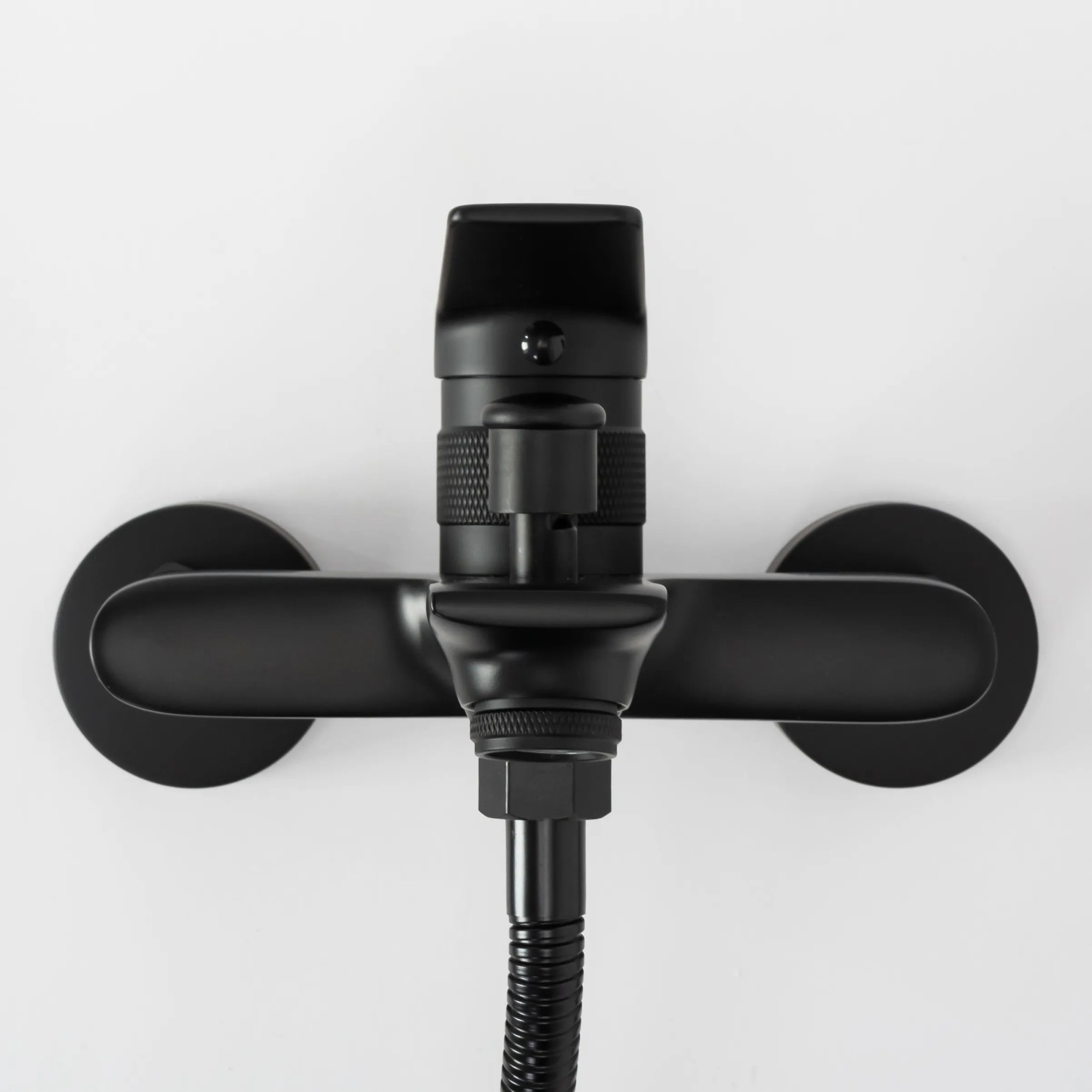 Смеситель для ванны Rea Viral Black, REA-B2030